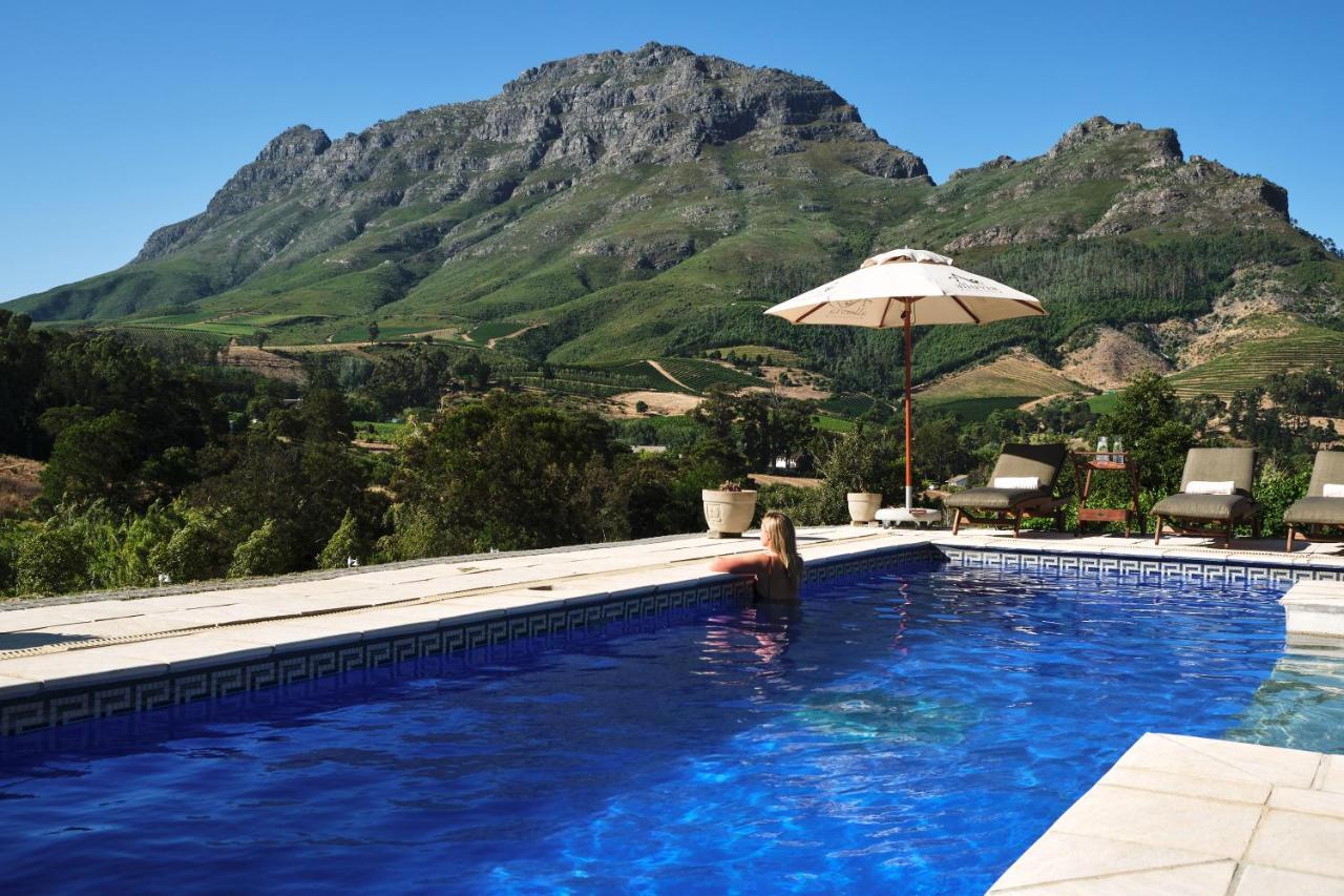 Alluvia Boutique Winery & Luxury Accommodation Στέλενμπος Εξωτερικό φωτογραφία View of the Sierra de Aracena